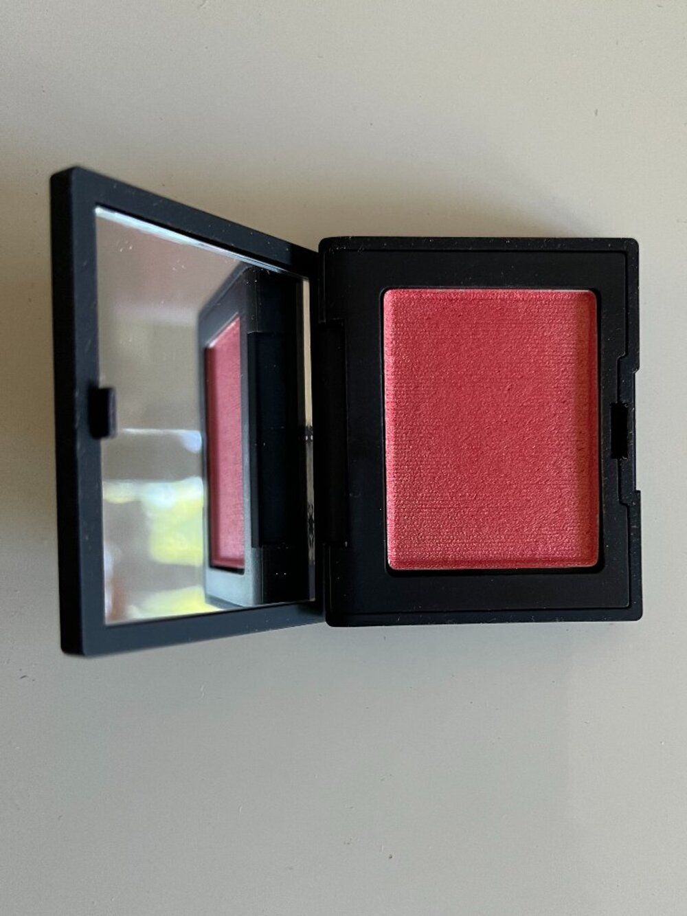 Nars Powder Blush Mini in OrgasmX New - Picture 3 of 6